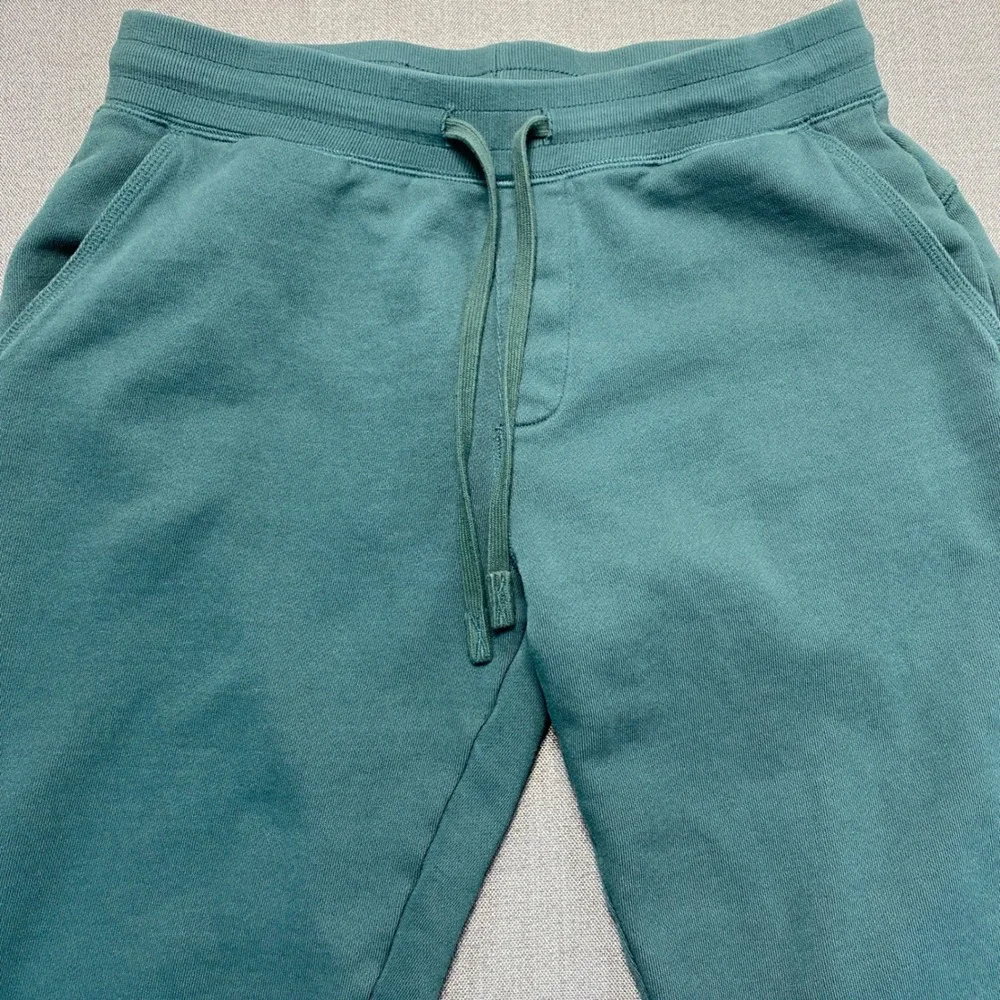 Greyson Performance Joggers Mens Medium Green Fleece Sweatpants Golf